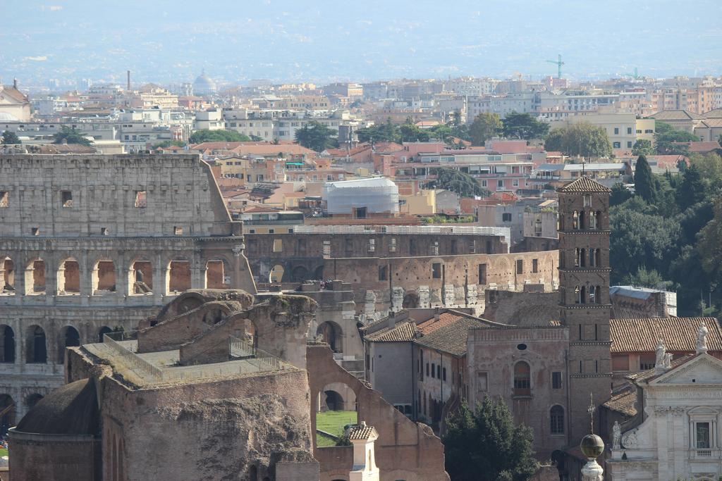 Salandra Pensión Roma